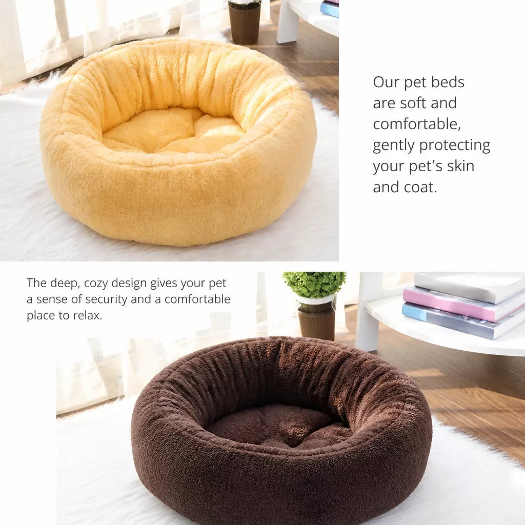 All-Season Plush Pet Bed for Cats and Small Dogs