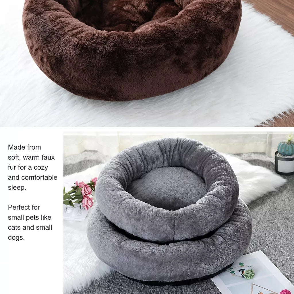 All-Season Plush Pet Bed for Cats and Small Dogs