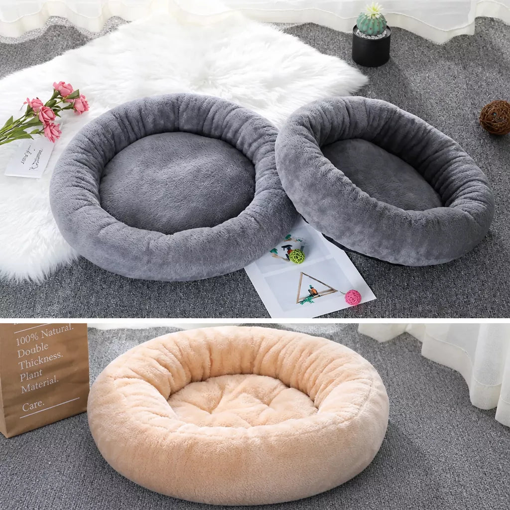 All-Season Plush Pet Bed for Cats and Small Dogs