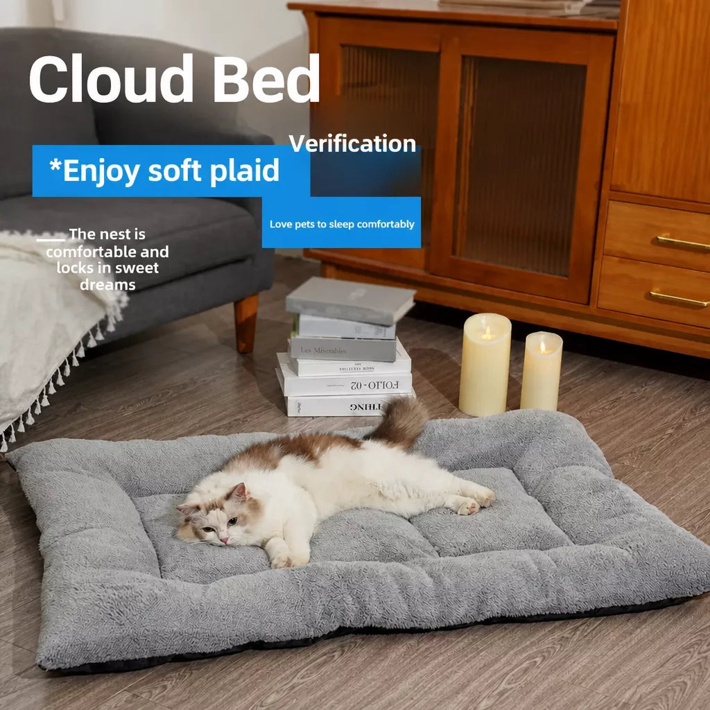Cozy Winter Bed for Dogs and Cats