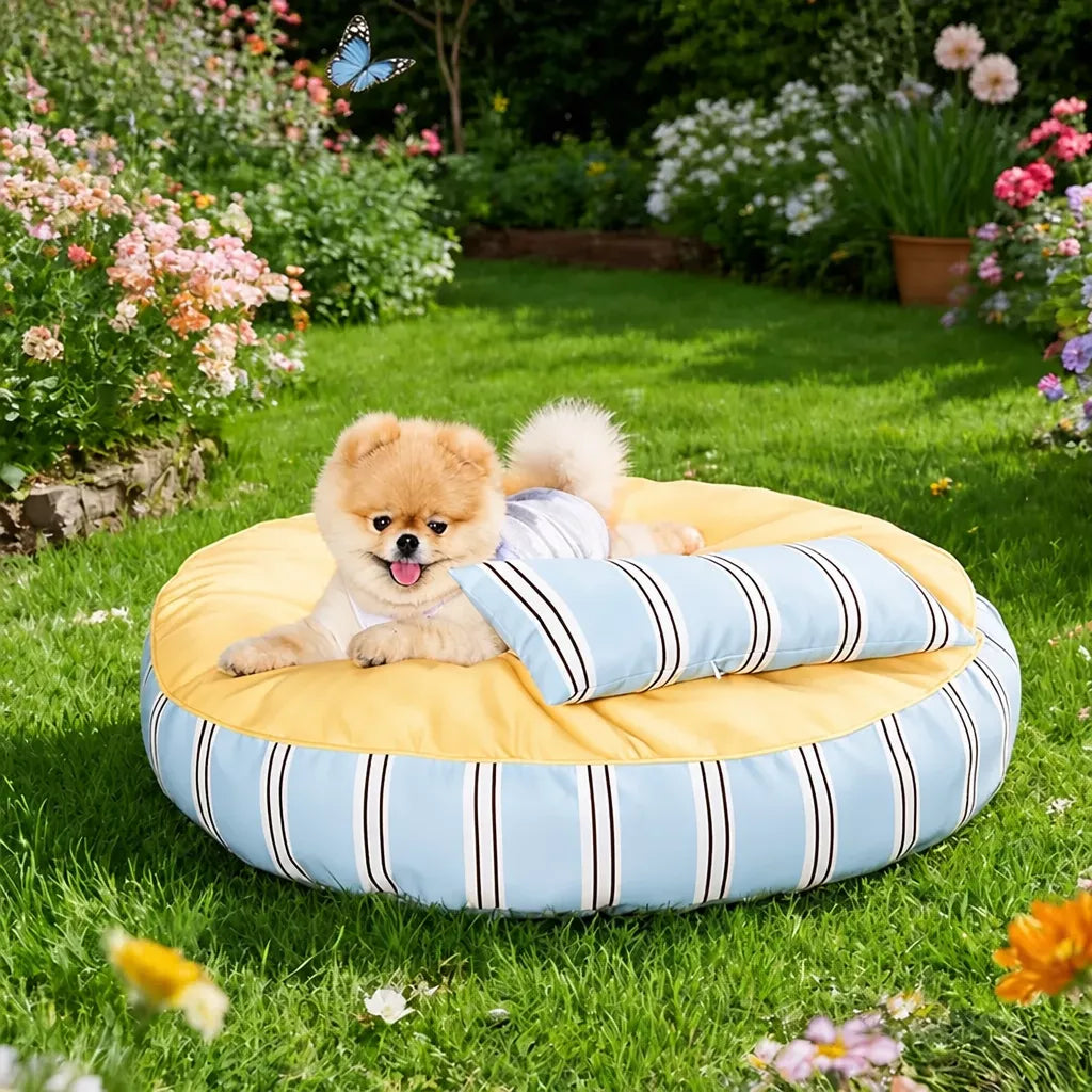 Washable Polyester Pet Bed for Dogs and Cats in Multiple Sizes