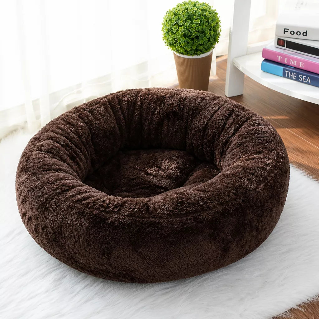 All-Season Plush Pet Bed for Cats and Small Dogs