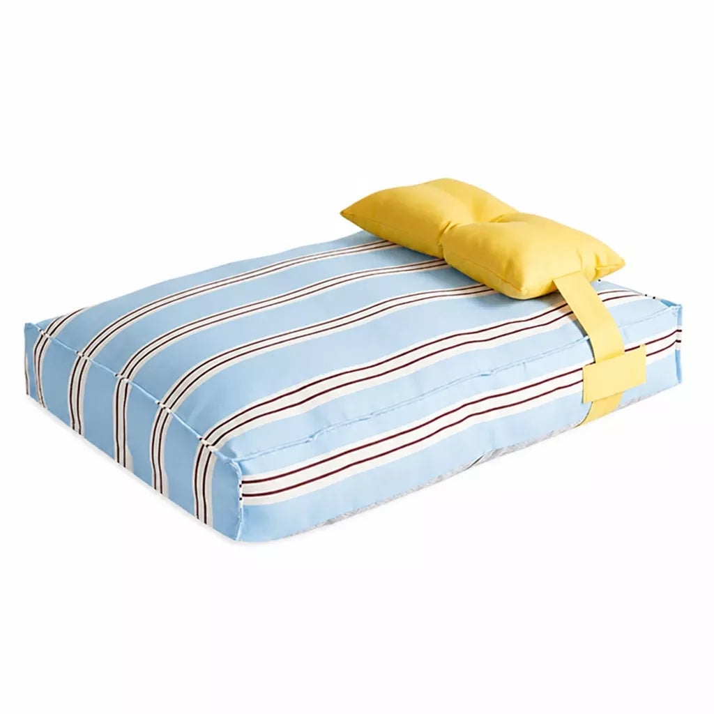 Washable Polyester Pet Bed for Dogs and Cats in Multiple Sizes